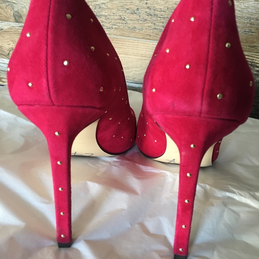 Nine West- Studded Heel
